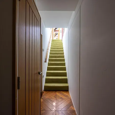 Apartment Belmont Deco Noir Penthouse Wellness &